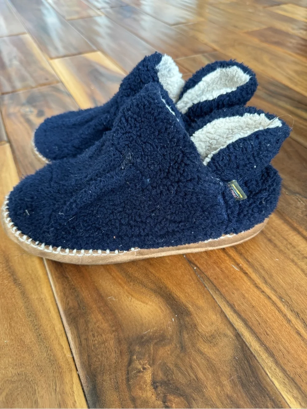 Kids Navy Sherpa Slip-On Slippers